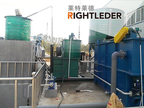 碳鋼罐與玻璃鋼罐在工業(yè)廢水處理自動(dòng)控制系統(tǒng)中的對(duì)比分析